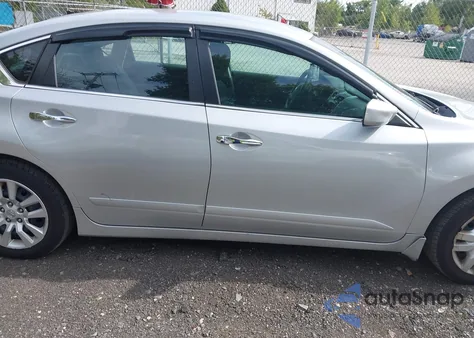 2015 Nissan Altima 2.5 S from USA, damaged, VIN 1N4AL3AP3FN872375
